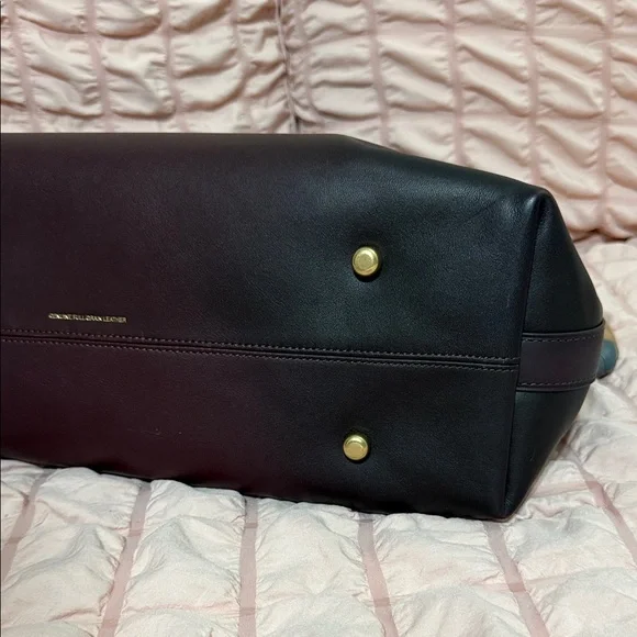 Coach Empire 40 in Merlot - Picture 4 of 16